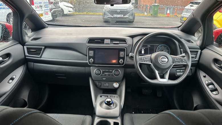 Nissan LEAF 110kW Acenta 39kWh 5dr Auto Electric Hatchback